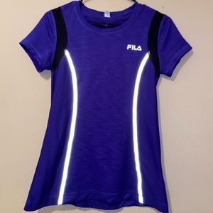 workout shirt